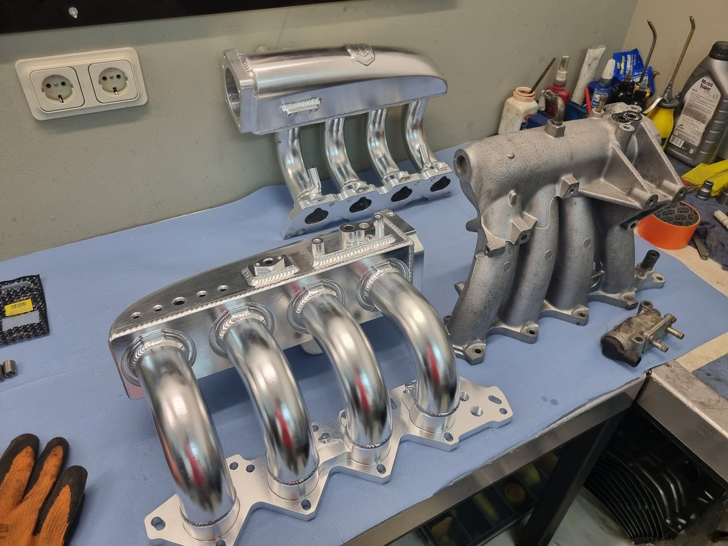 UVD XX121 Intake Manifold for the B Series