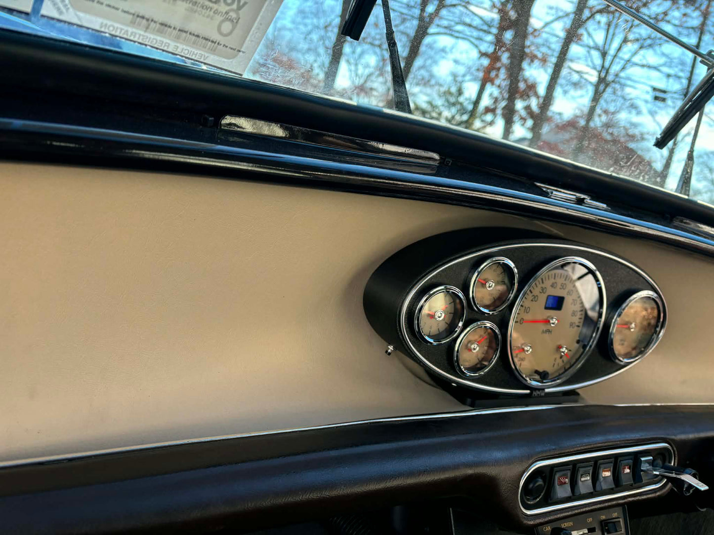 UVD Loaded 5 Gauge Cluster